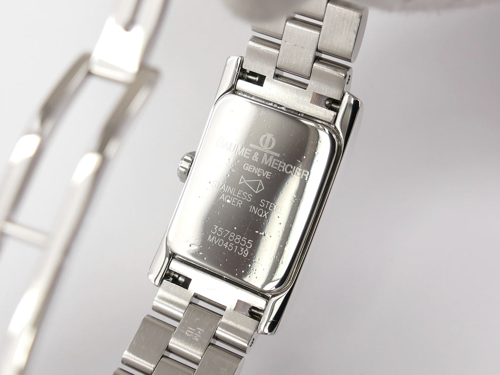Baume & Mercier Hampton MV045139 Stainless Steel case back