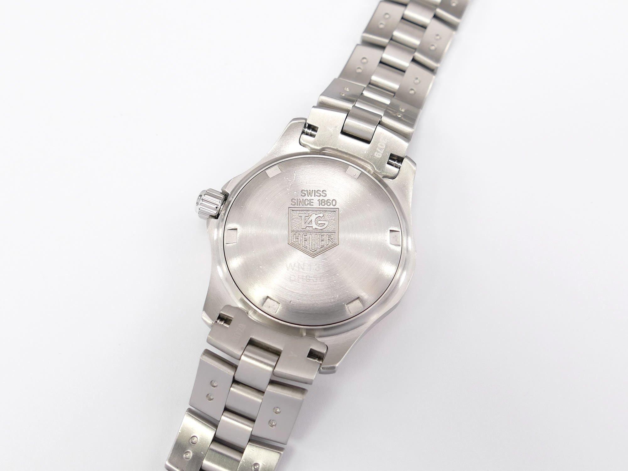 TAG Heuer 2000 Exclusive WN1353 stainless steel screw down case back
