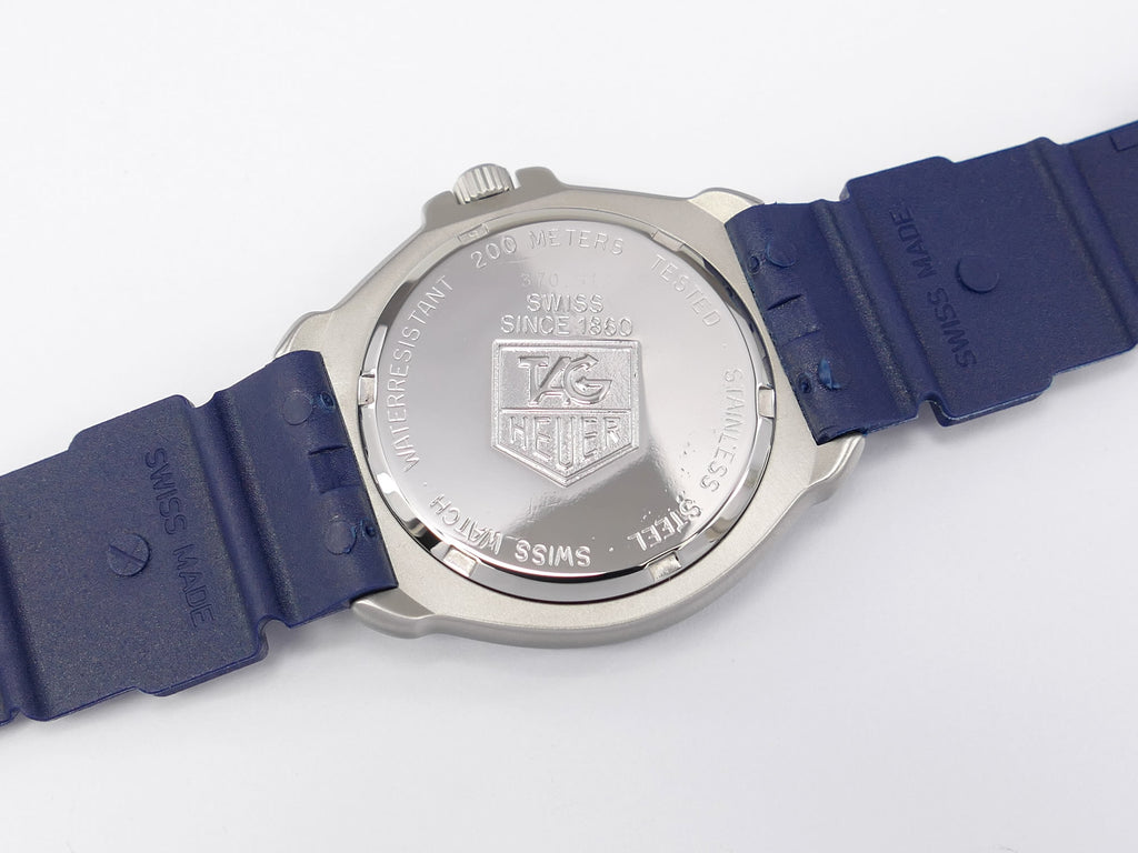 TAG Heuer Formula 1 Mid Size 370.513 stainless steel screw down case back