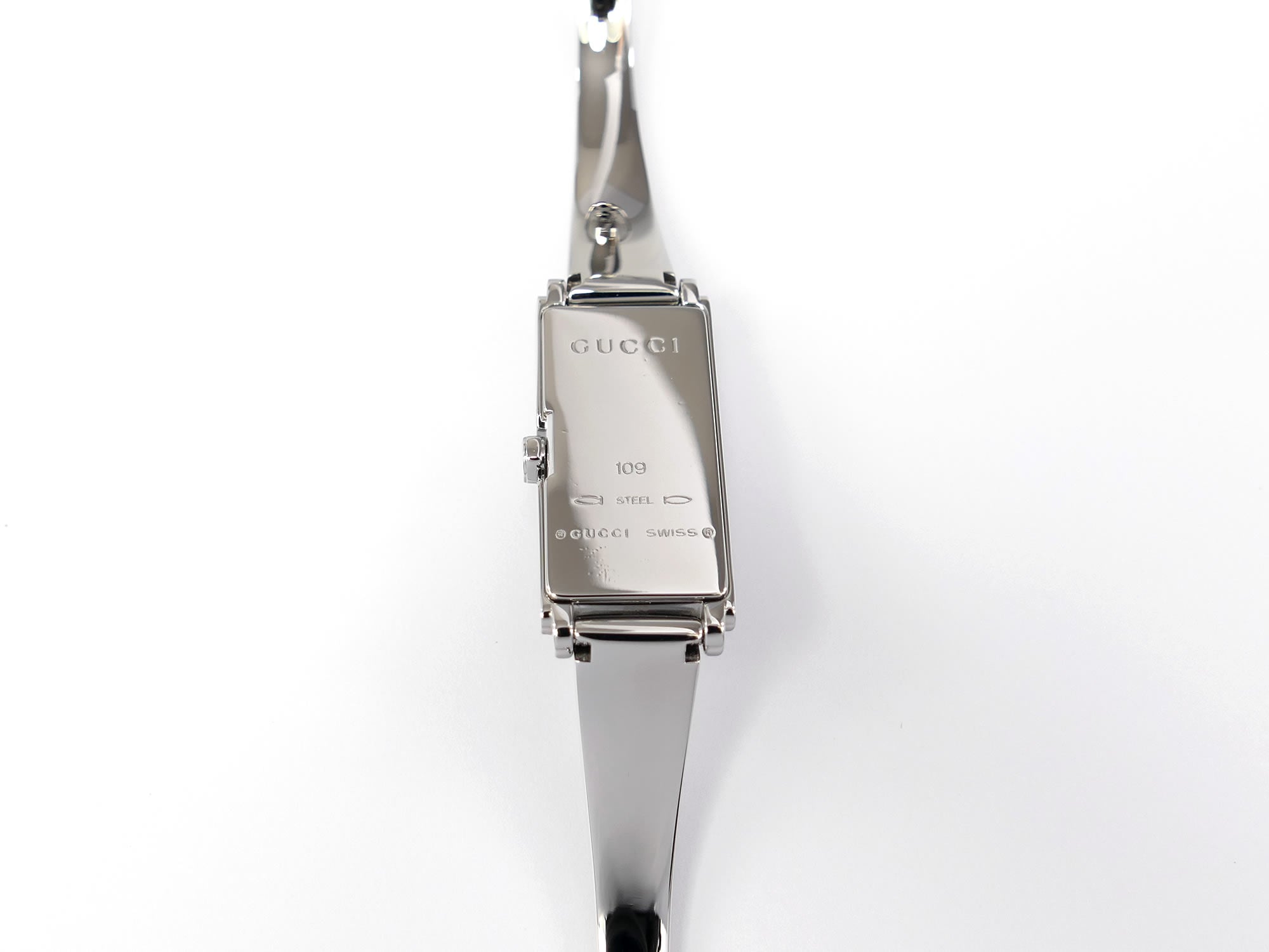 Gucci G-Line 109 Stainless Steel case back