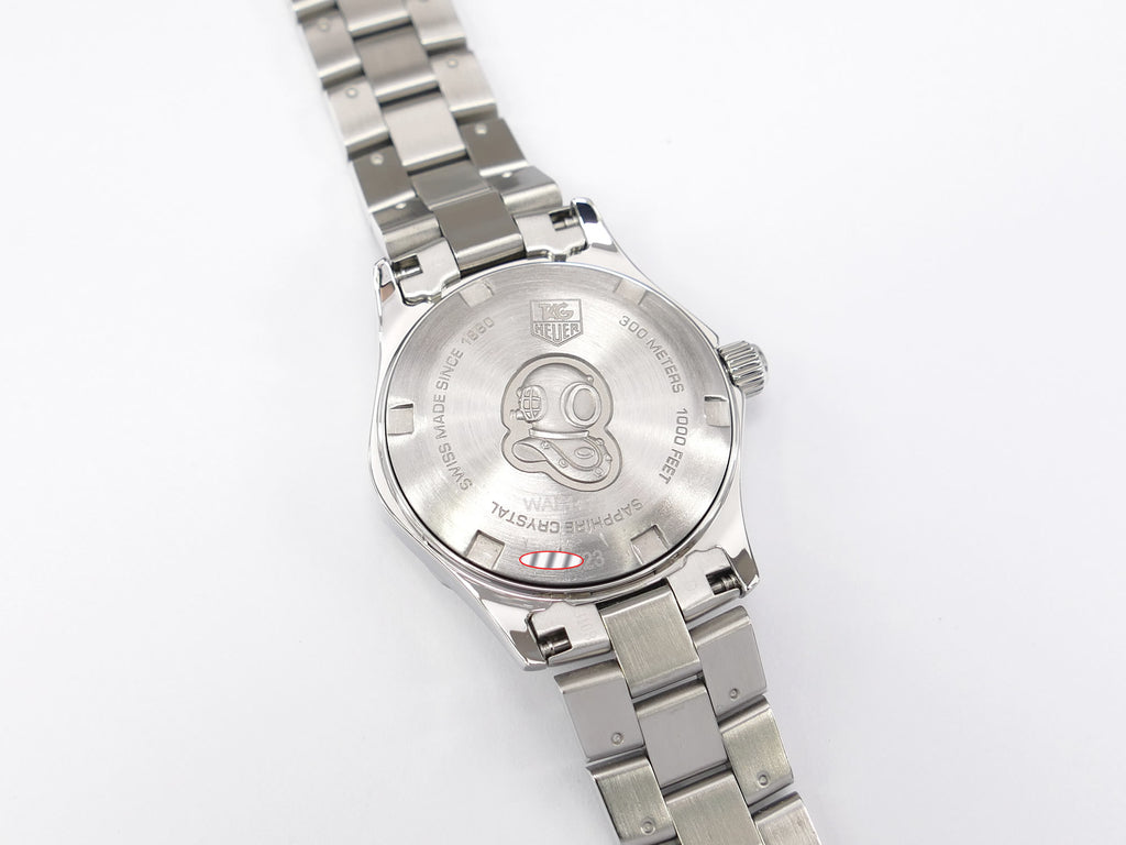 TAG Heuer Aquaracer WAF1418 stainless steel screw down case back
