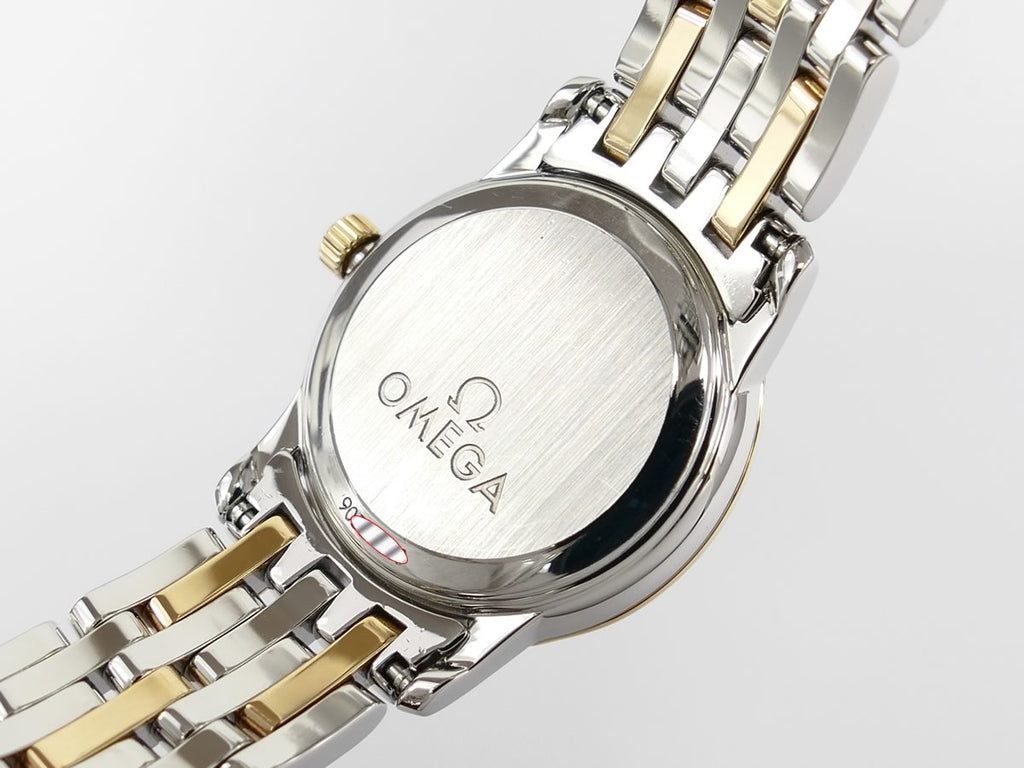 Omega De Ville Prestige White Mother of Pearl 4375.75.00 stainless steel case back