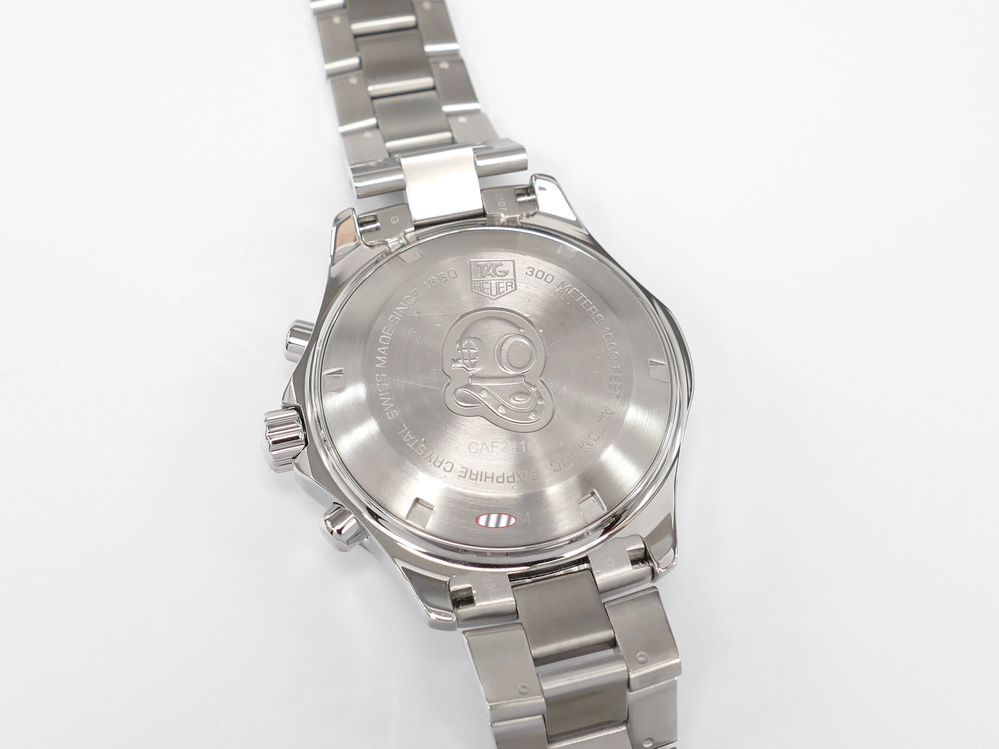 TAG Heuer Aquaracer CAF2110 screw down case back