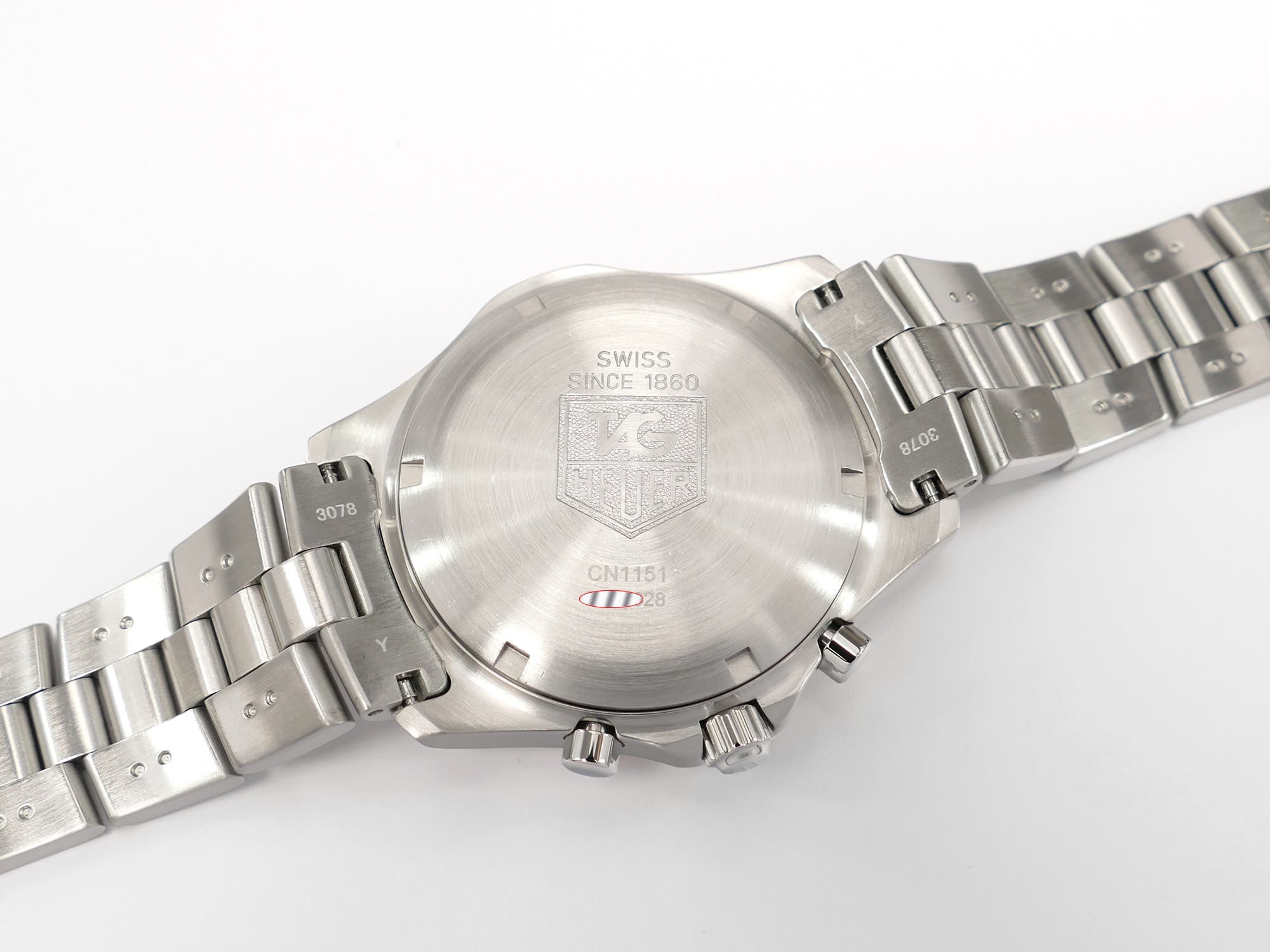 TAG Heuer 2000 Exclusive CN1151 stainless steel screw down case back
