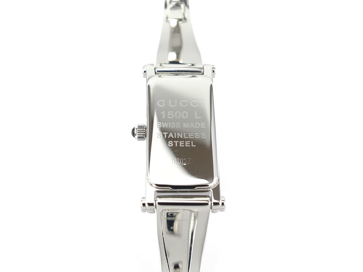 Gucci 1500 L Black dial stainless steel case back