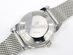 Breitling Superocean Héritage II 42 Black AB2010 screw down case back