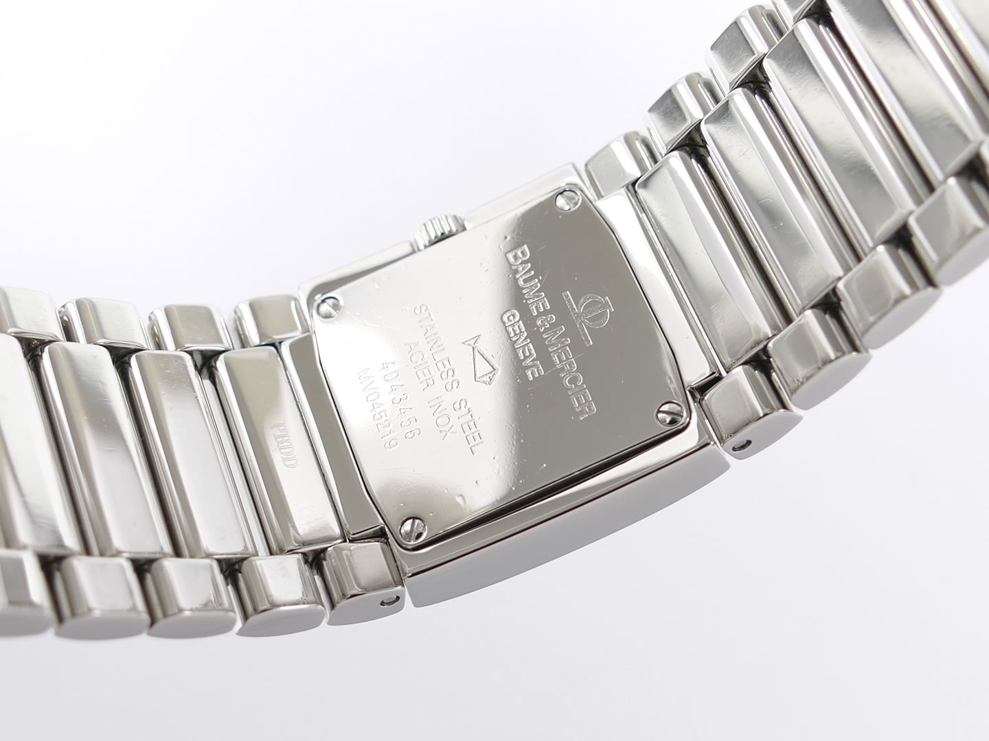 Baume & Mercier Catwalk MV045219 stainless steel case back Geneve