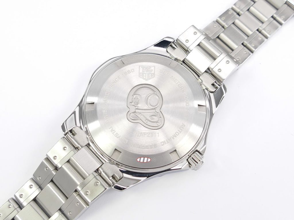 TAG Heuer Aquaracer WAF2111.BA0806 screw down case back