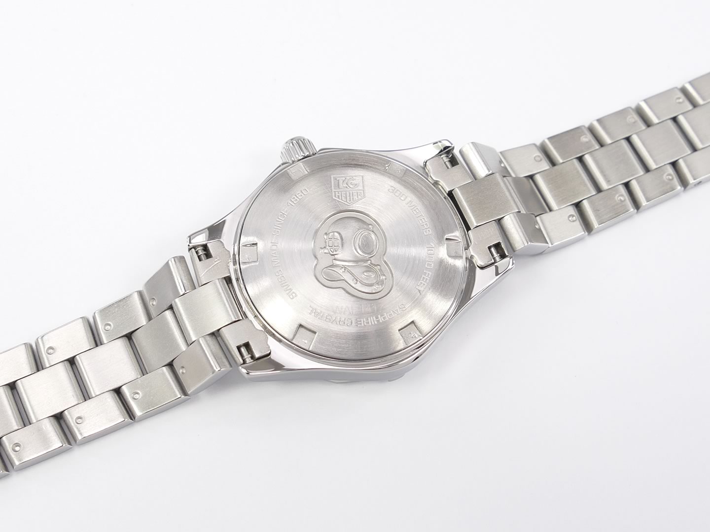 TAG Heuer Aquaracer WAF1417.BA0812 screw down case back