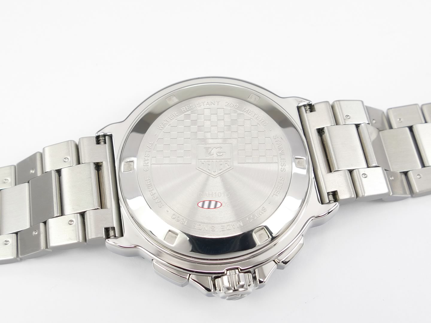 TAG Heuer Formula 1 Chronograph CAH1015.BA0855 screw down case back