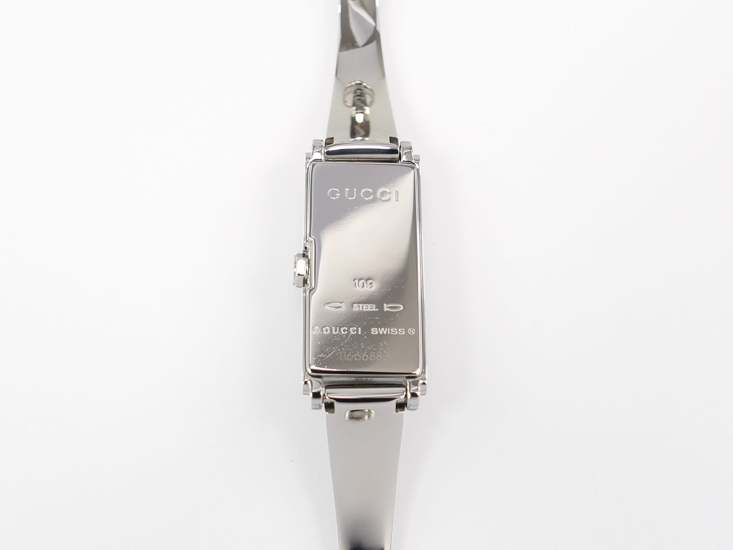 Gucci G-Line 109 Black Rectangular Dial stainless steel case back