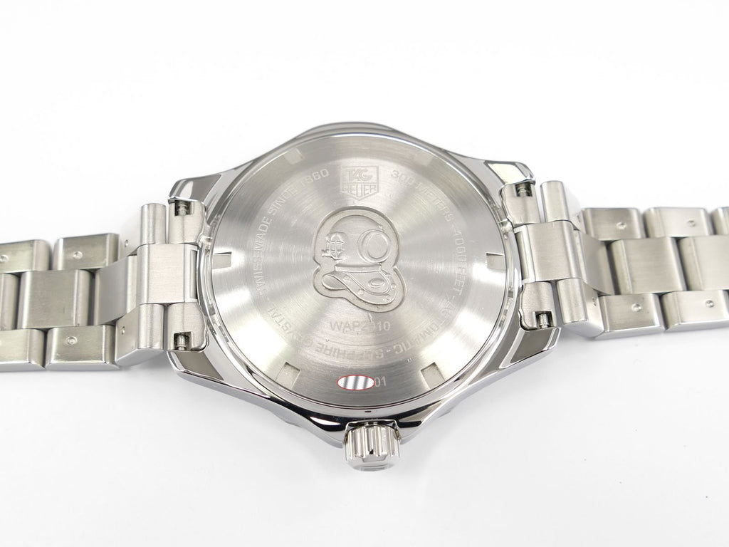 TAG Heuer Aquaracer WAP2010.BA0830 screw down case back