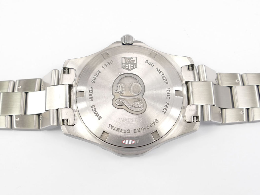 TAG Heuer Aquaracer WAF1113 screw down case back
