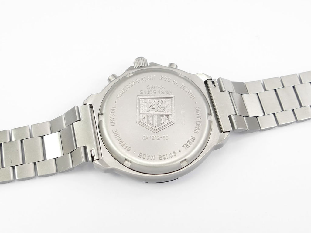 TAG Heuer Formula 1 Chronograph CA1212-R0 screw down case back