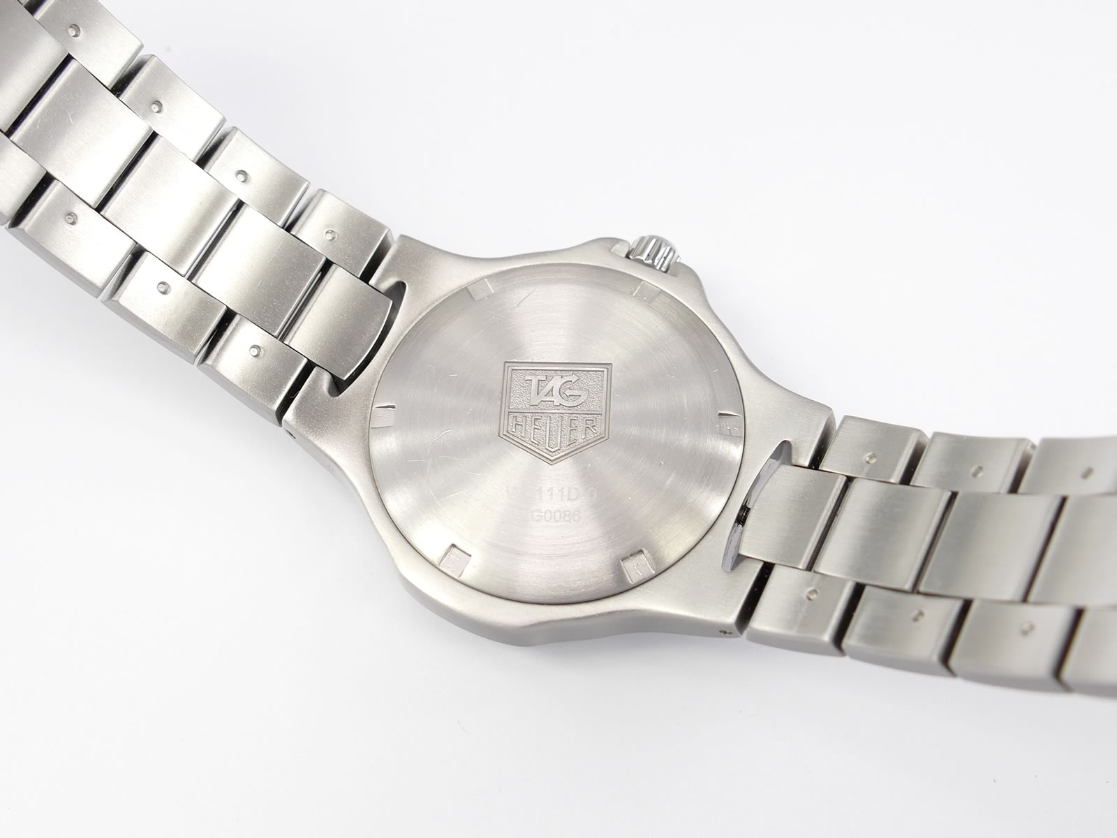 TAG Heuer Kirium WL111D.BA0700 screw down case back