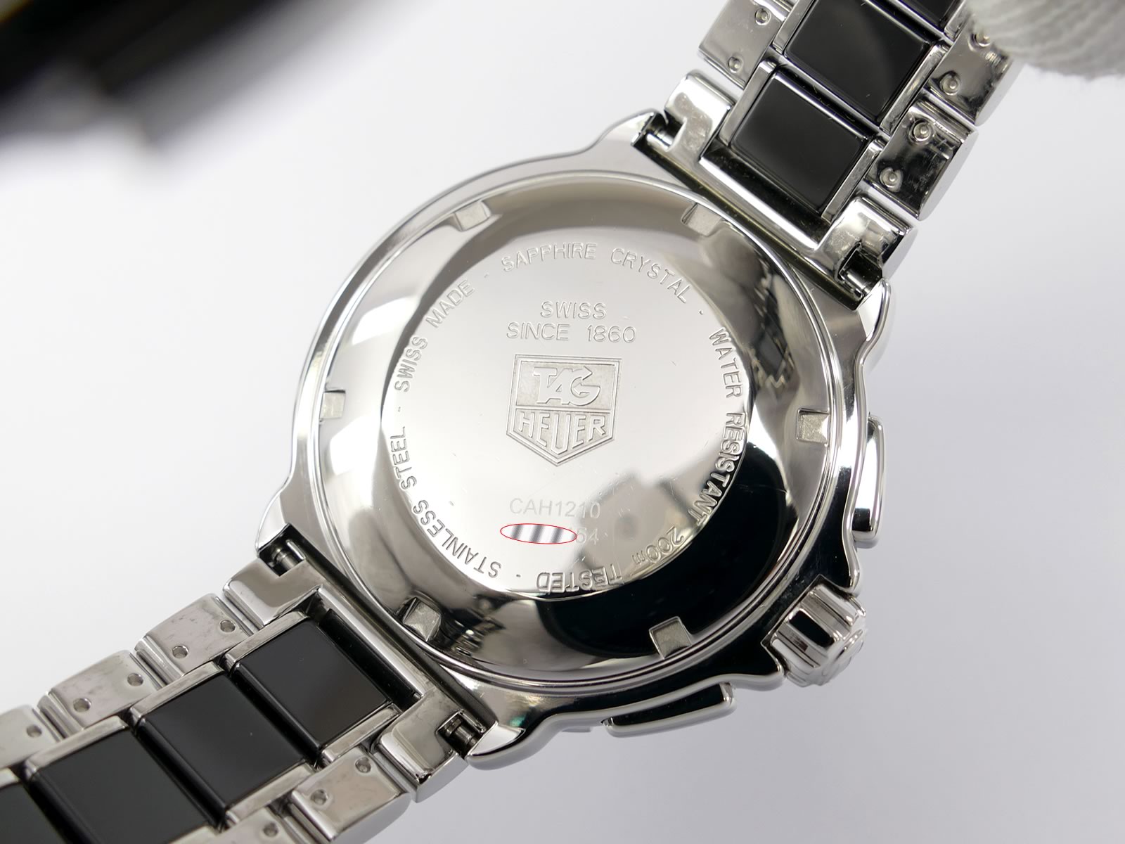 TAG Heuer Formula 1 CAH1210.BA0862 screw down case back