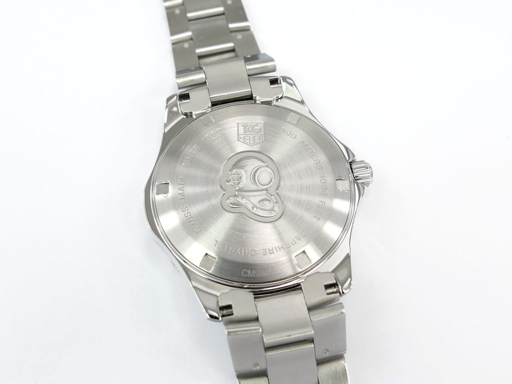 TAG Heuer Aquaracer WAF111C screw down case back
