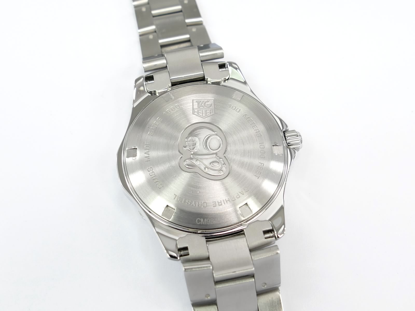 TAG Heuer Aquaracer WAF111C screw down case back