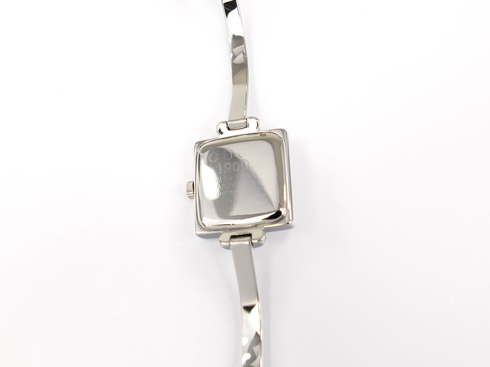 Gucci 1900L Stainless Steel case back