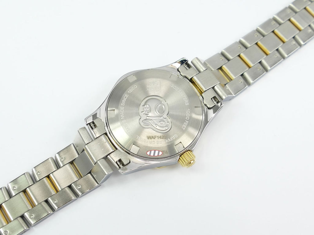 TAG Heuer Aquaracer WAF1420 screw down case back