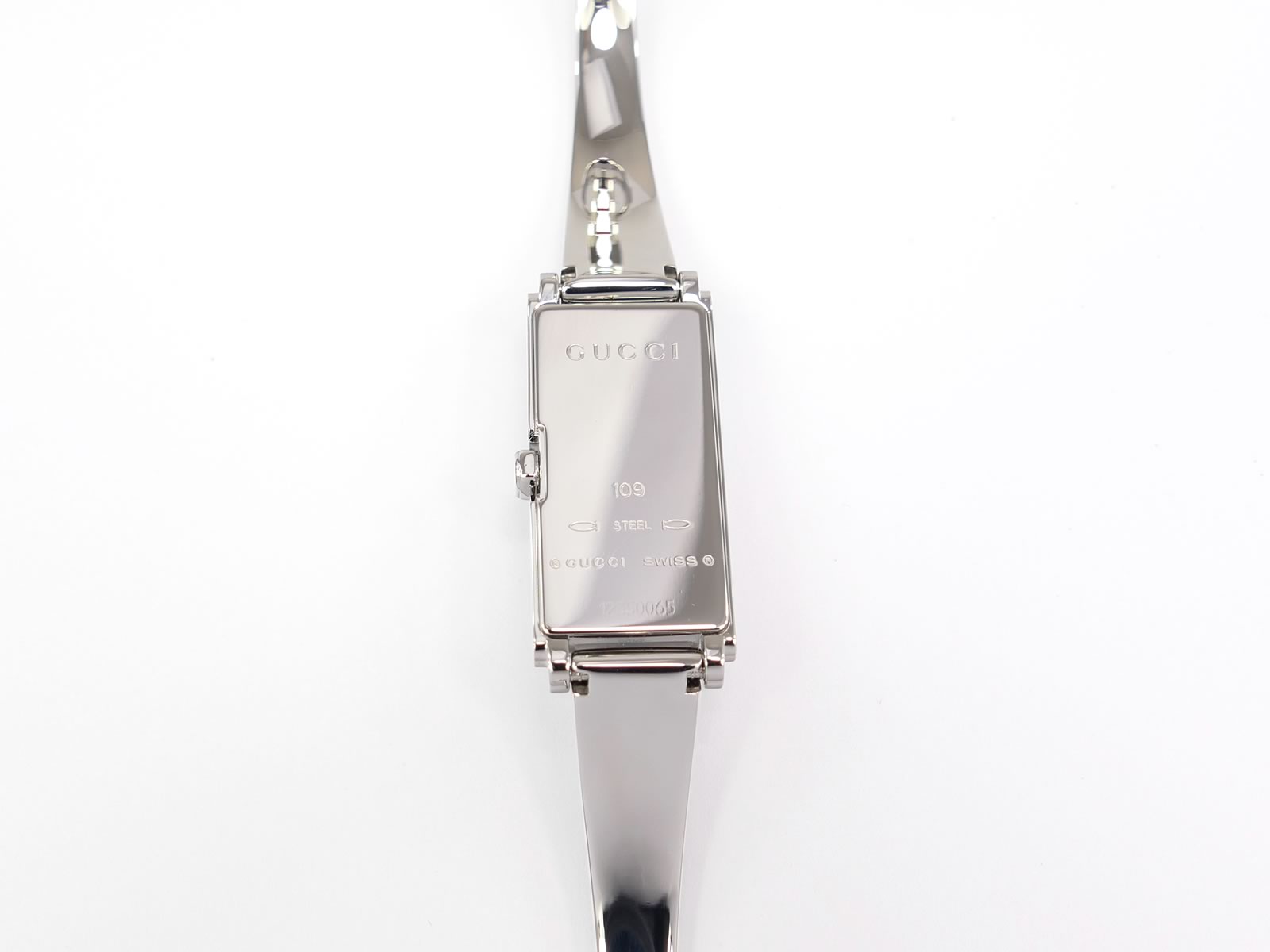 Gucci G-Line 109 Stainless Steel case back