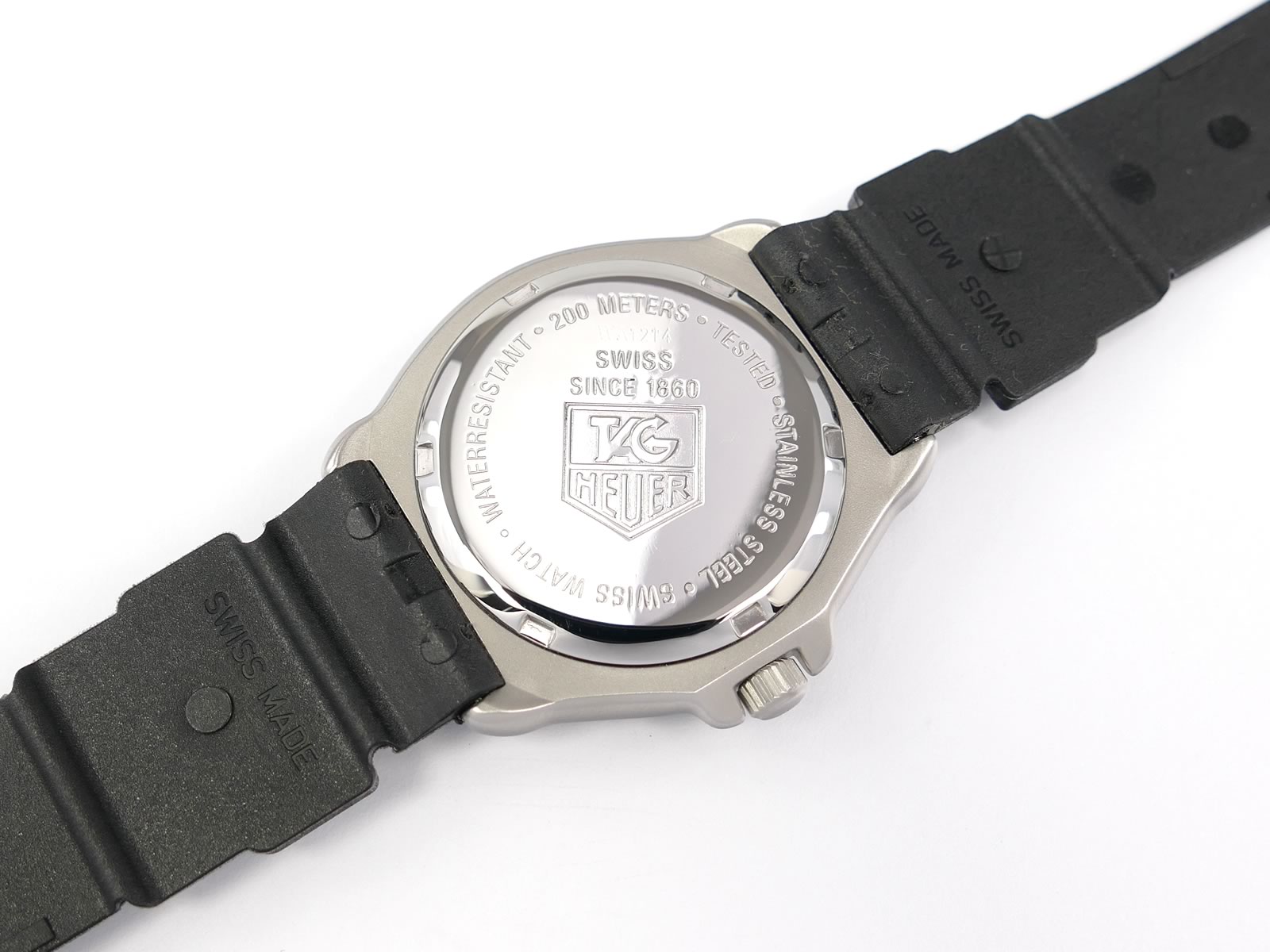 TAG Heuer Formula 1 WA1214 screw down case back
