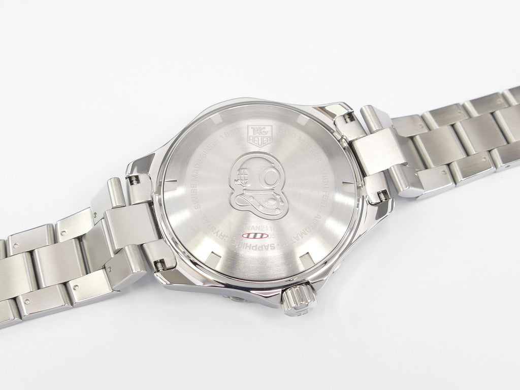 TAG Heuer Aquaracer WAN2110.BA0822 screw down case back