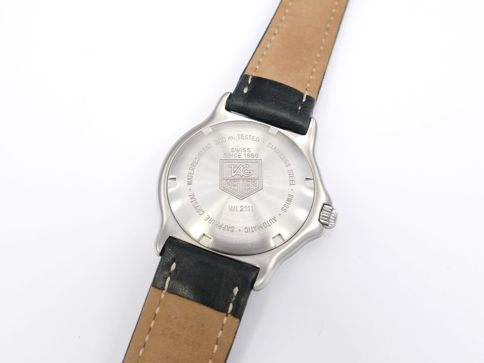 TAG Heuer SEL WI2111 screw down case back