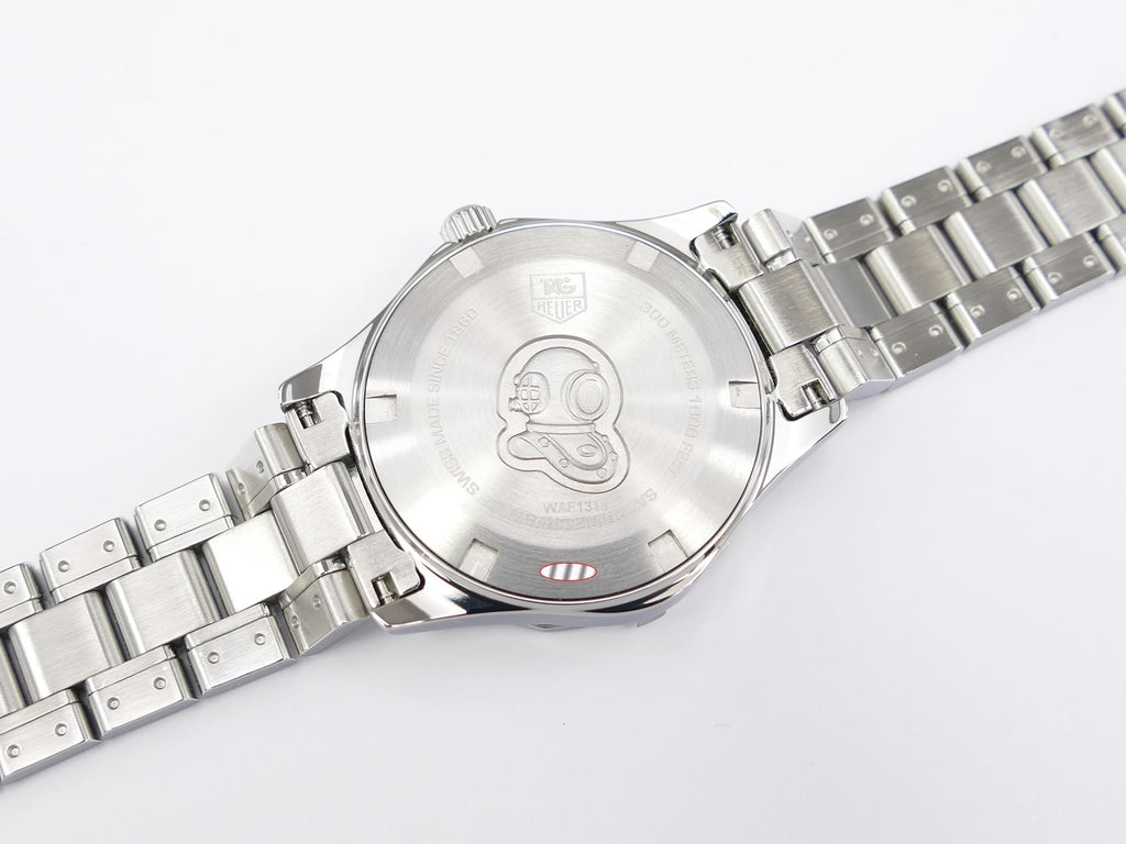 TAG Heuer Aquaracer WAF1313.BA0819 screw down case back