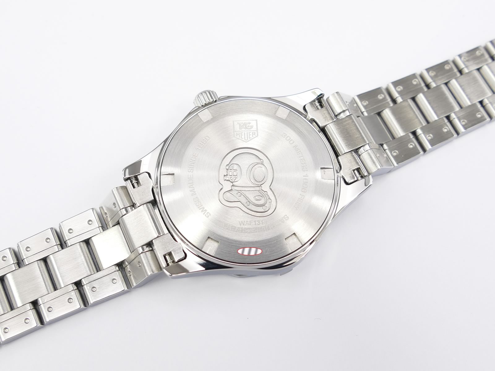 TAG Heuer Aquaracer WAF1313.BA0819 screw down case back