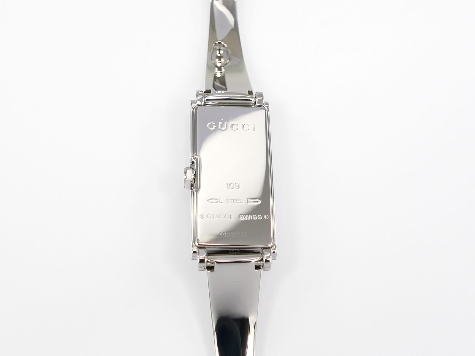 Gucci G-Line 109 YA109520 Stainless Steel case back
