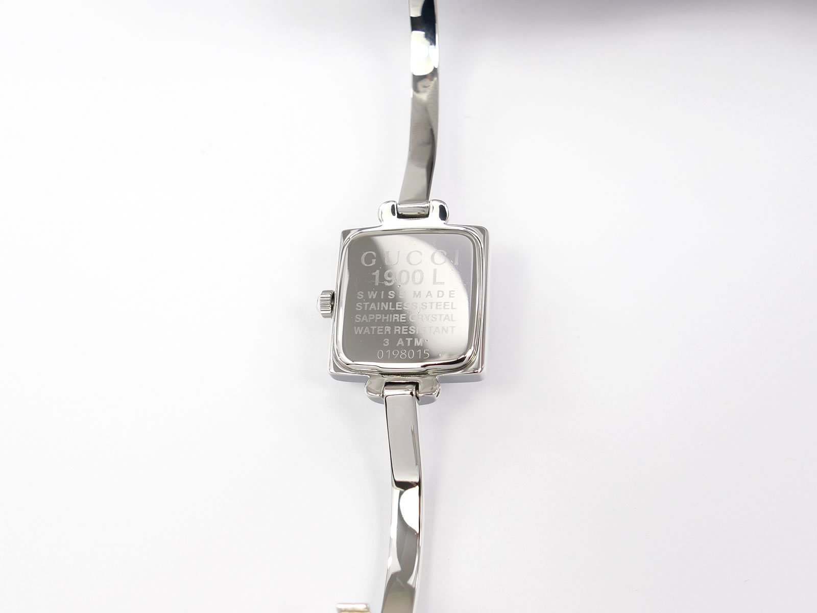 Gucci 1900L Stainless Steel case back