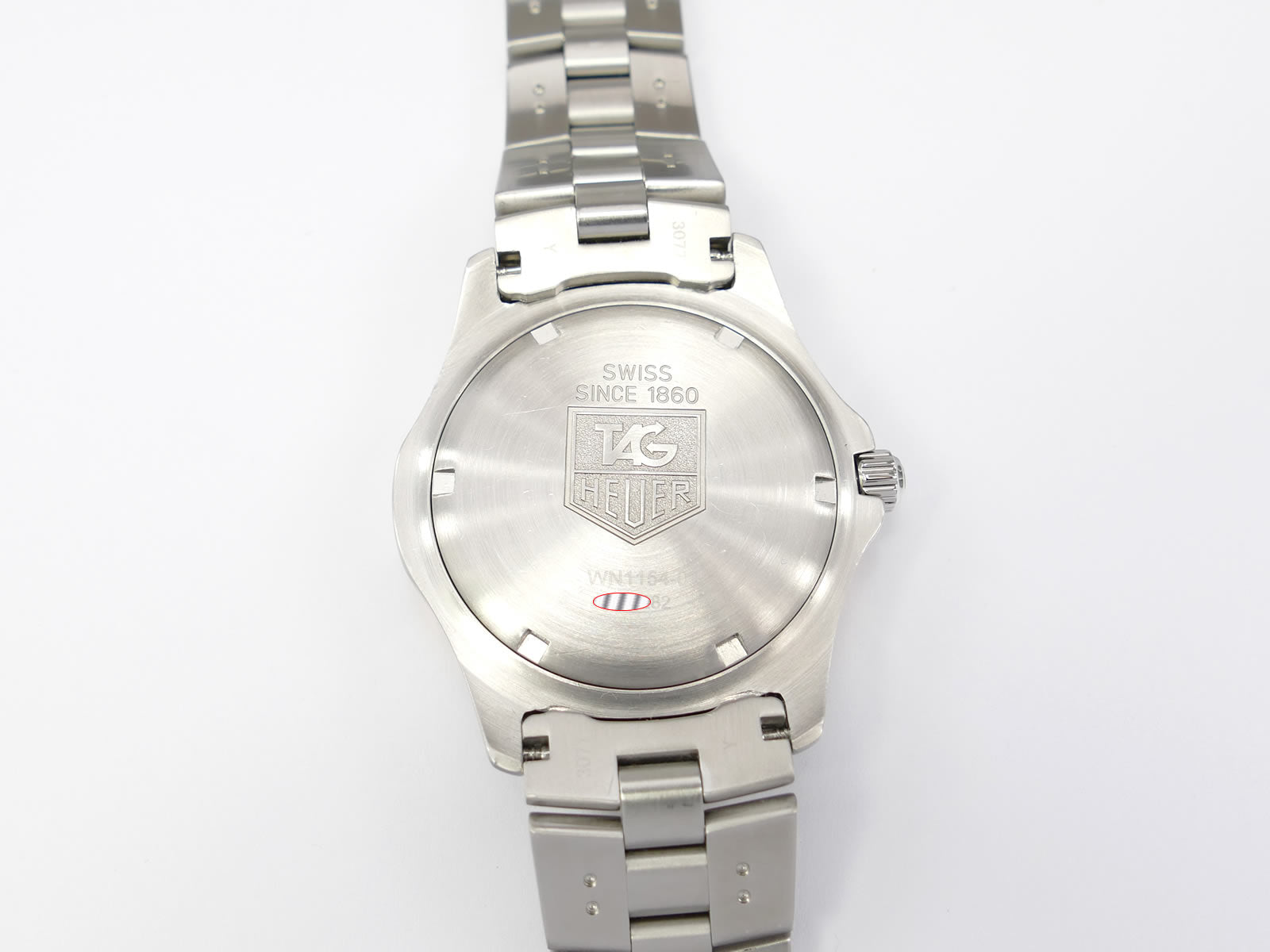 TAG Heuer 2000 Exclusive WN1154 screw down stainless steel case back