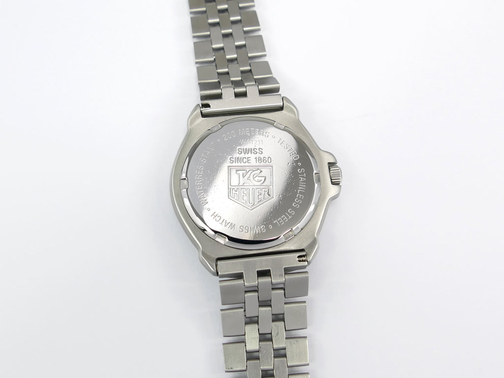 TAG Heuer Formula 1 WA1211 stainless steel screw down case back