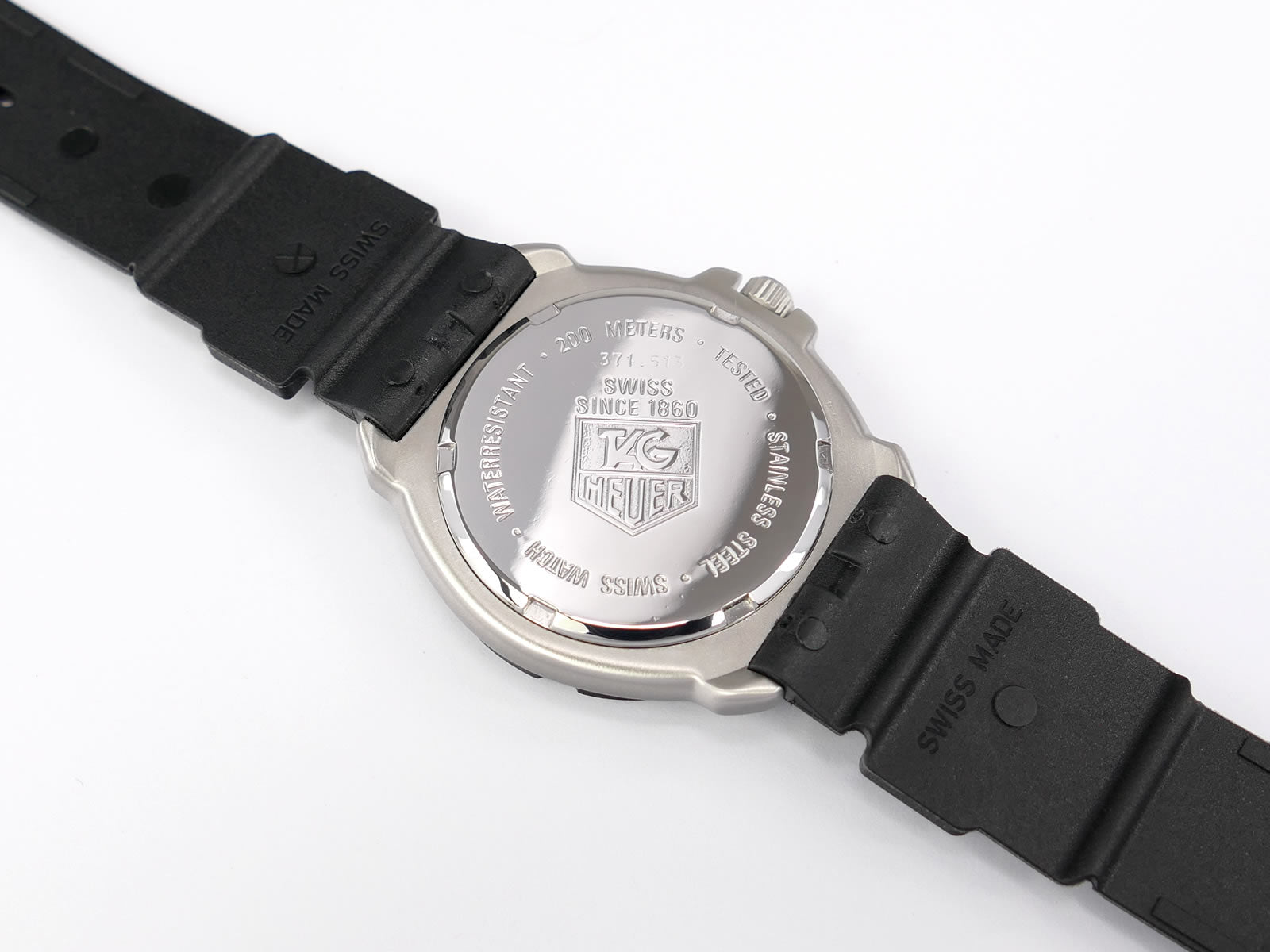 TAG Heuer Formula 1 Luminous 371.513 stainless steel screw down case back