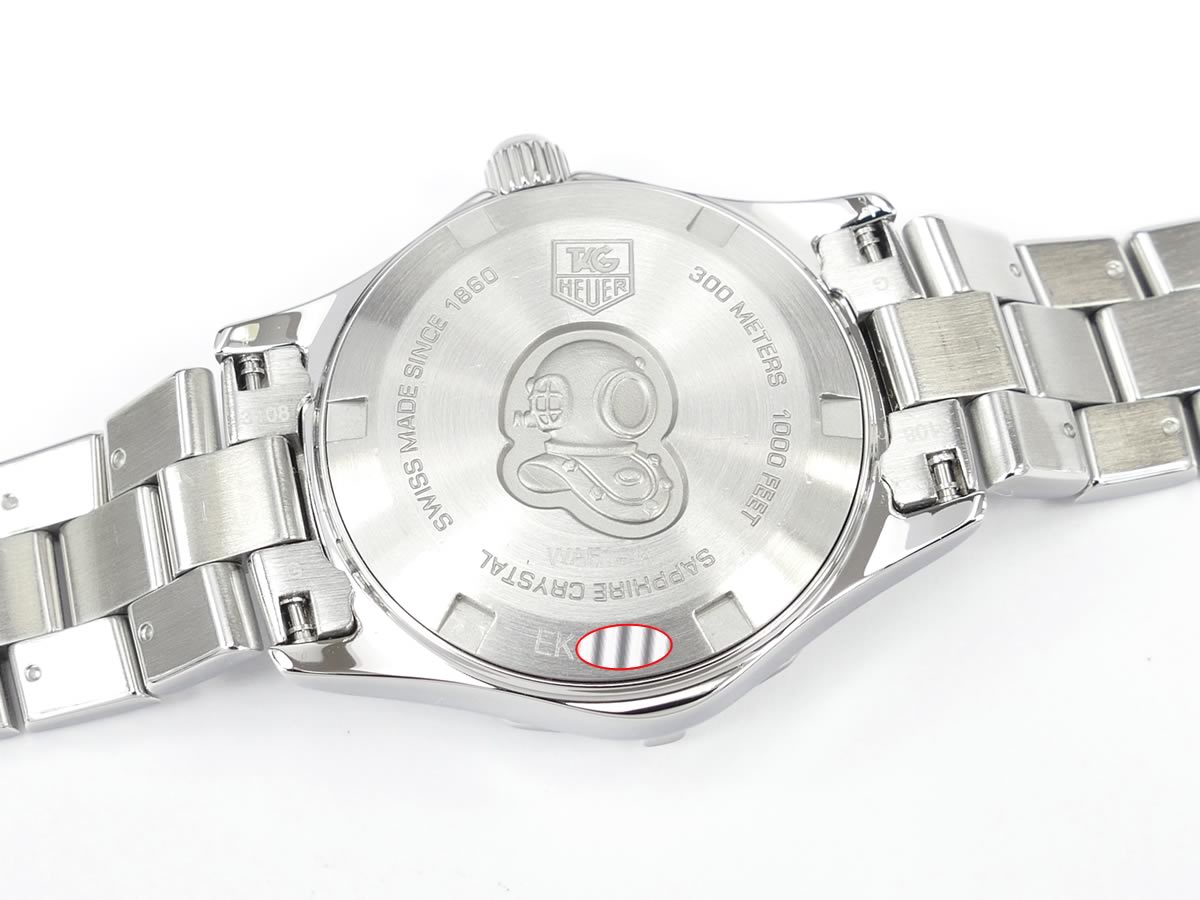 TAG Heuer Aquaracer WAF1414.BA0823 case back with frogman