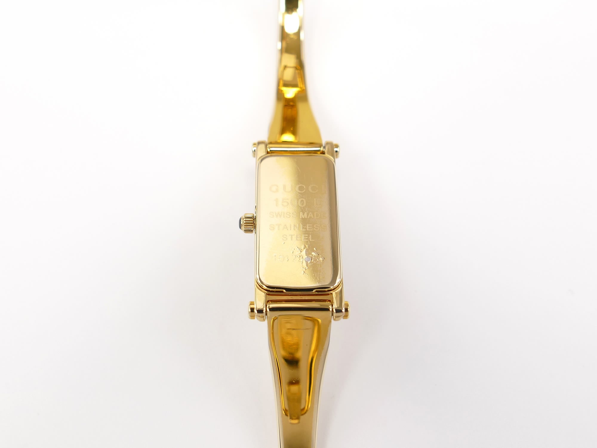 Gucci 1500L 18k Gold Plated case back