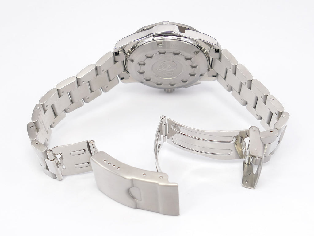 TAG Heuer Aquaracer Alarm WAF111Z stainless steel folding clasp