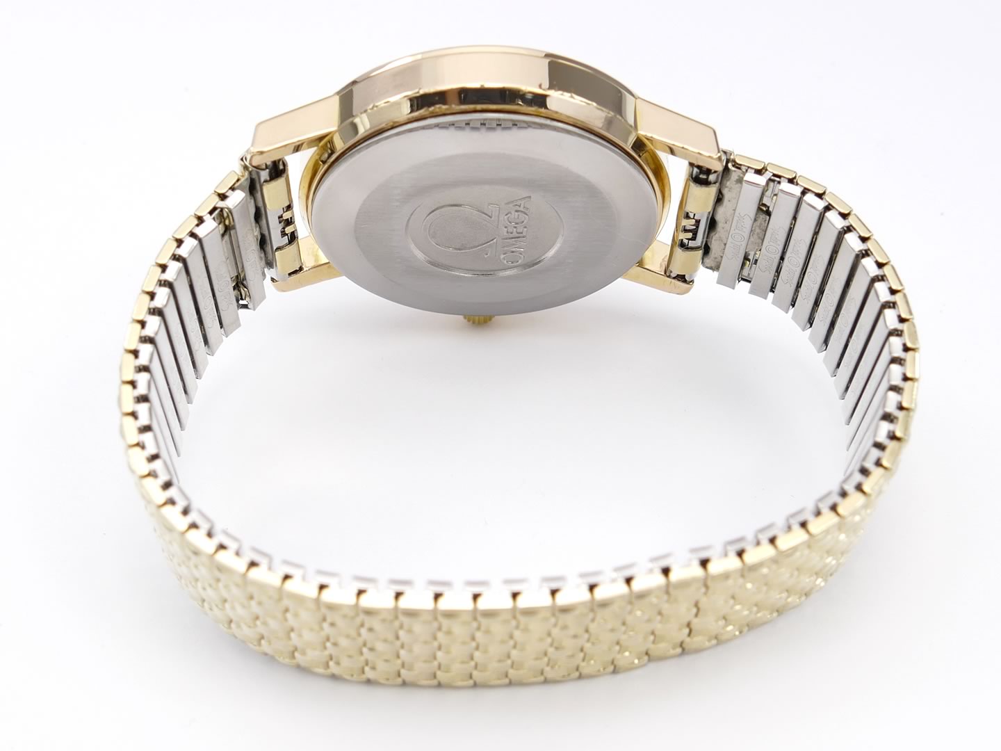 Omega Vintage Quartz Champagne Dial 18k Gold Plated case