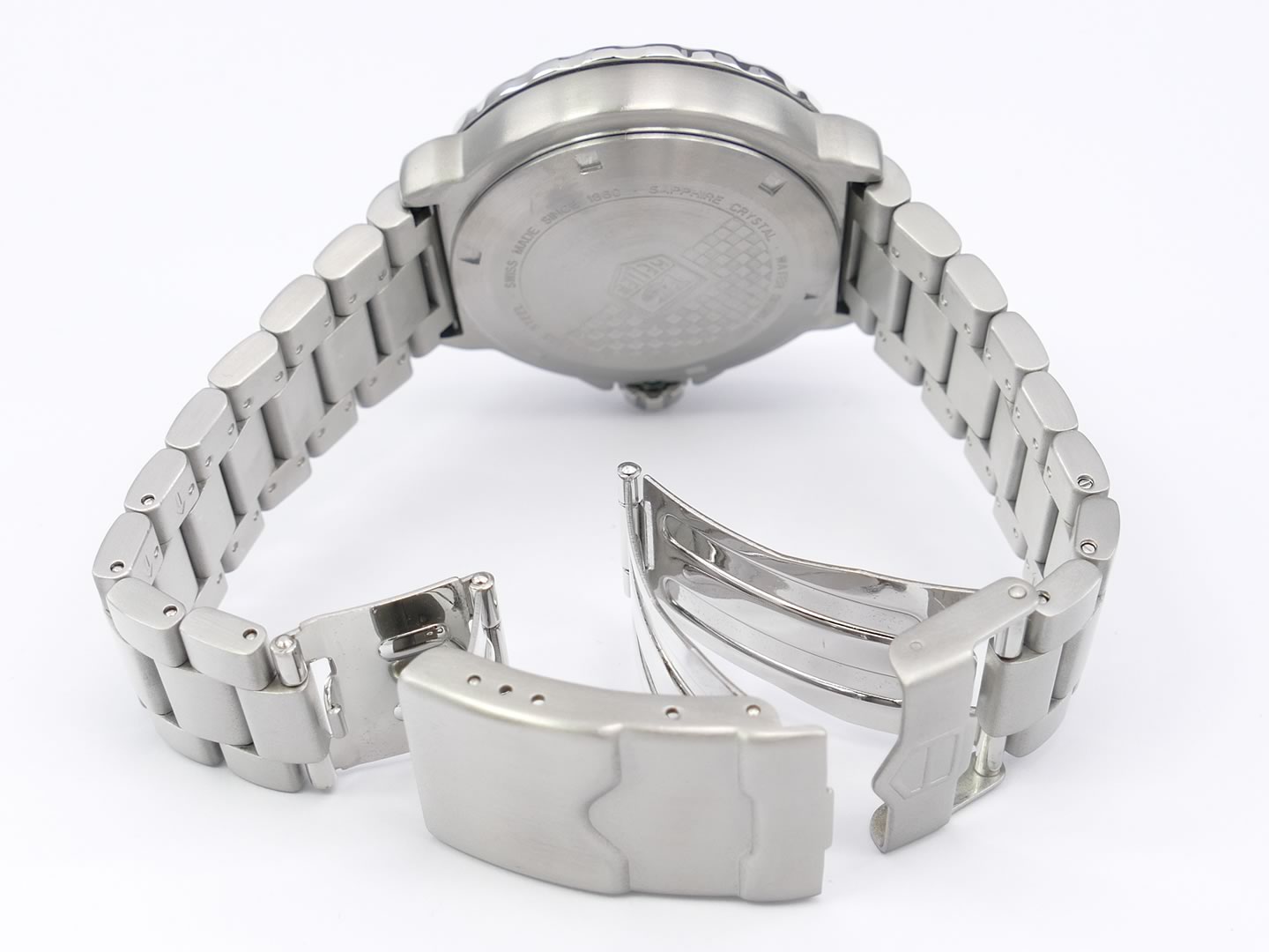 TAG Heuer Formula 1 Black Dial WAU1112.BA0858 folding clasp with security clasp and wet suit expansion clasp