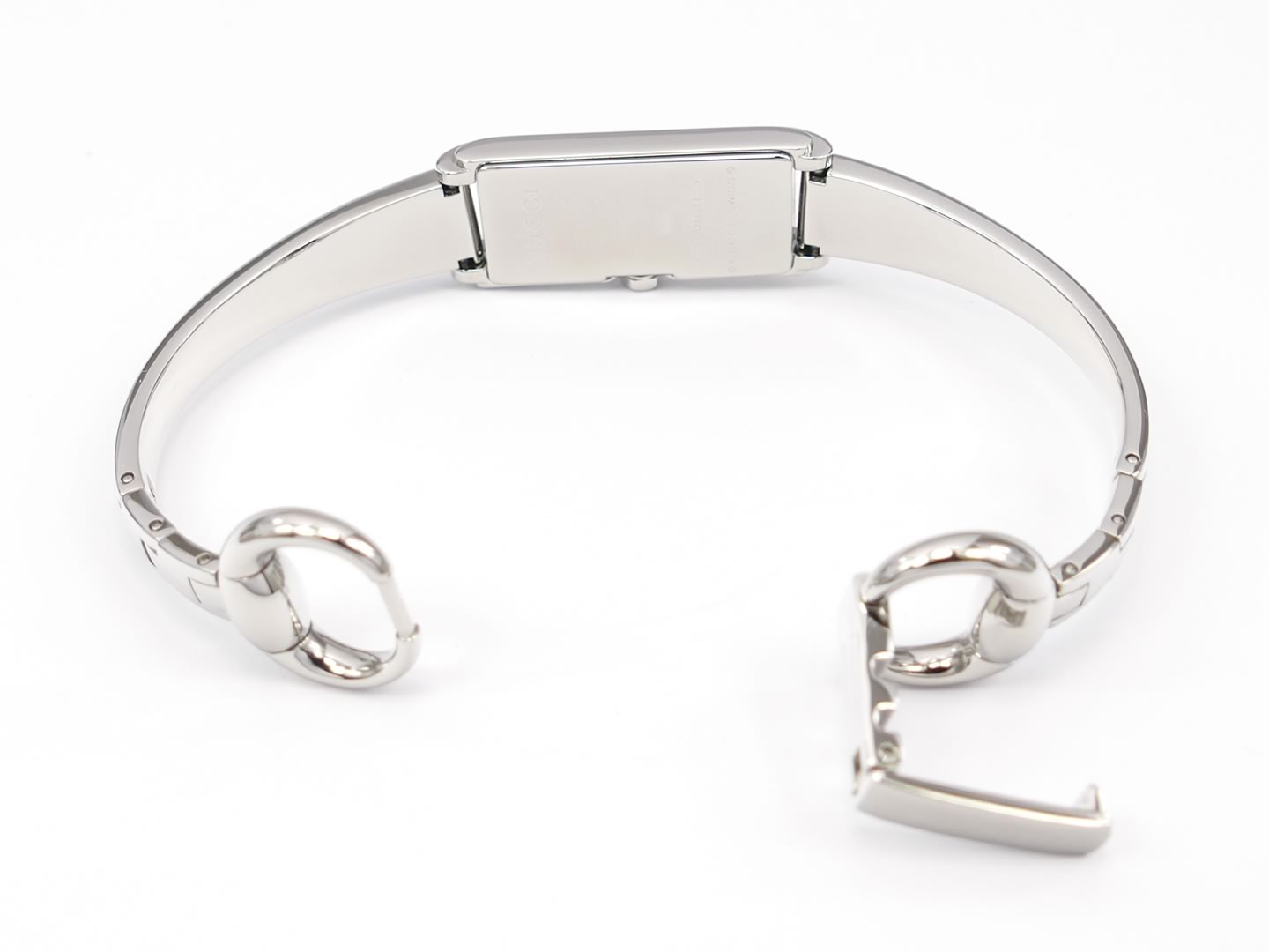 Gucci G-Line 109 Black Rectangular Dial stainless steel bangle