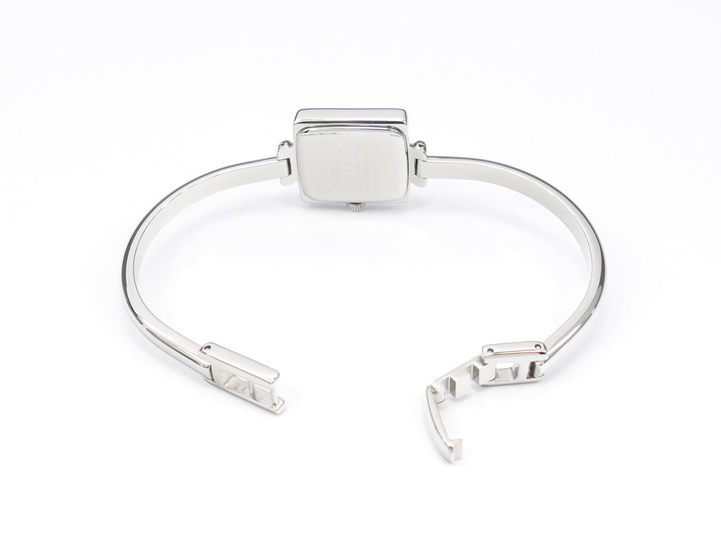 Gucci 1900L Stainless Steel Bangle clip
