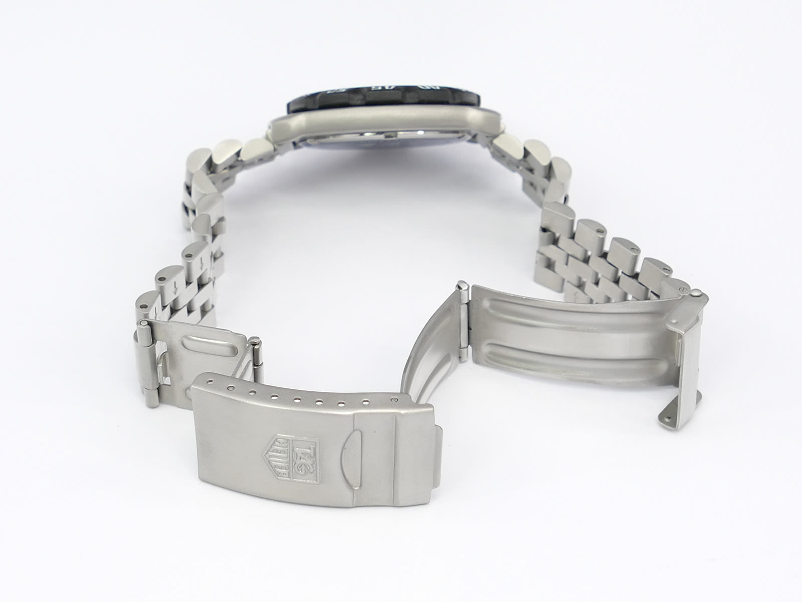 TAG Heuer Formula 1 WA1211 stainless steel folding clasp with wet suit expansion