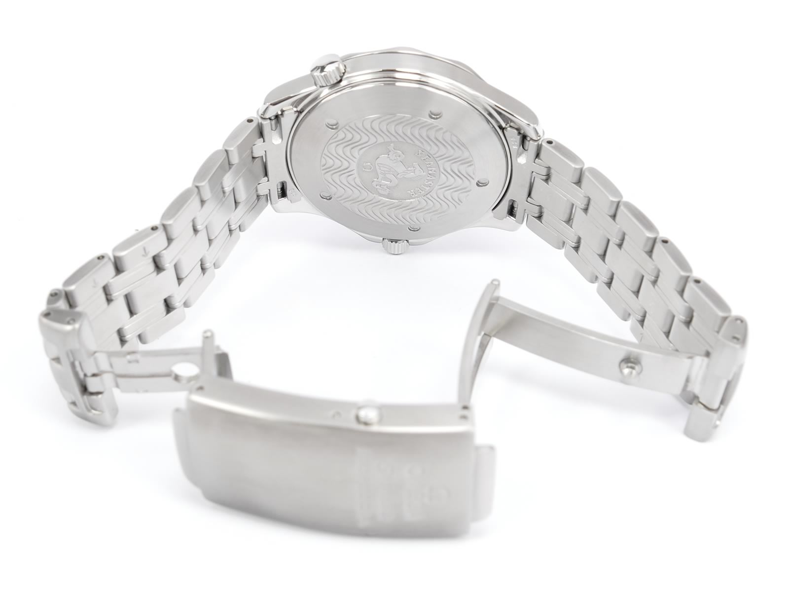 Omega Seamaster 2541.80.00 stainless steel clasp with wet suit expansion