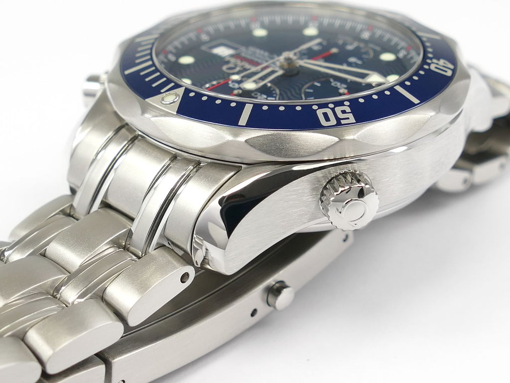 Omega Seamaster Chrono 2225.80.00 helium escape valve