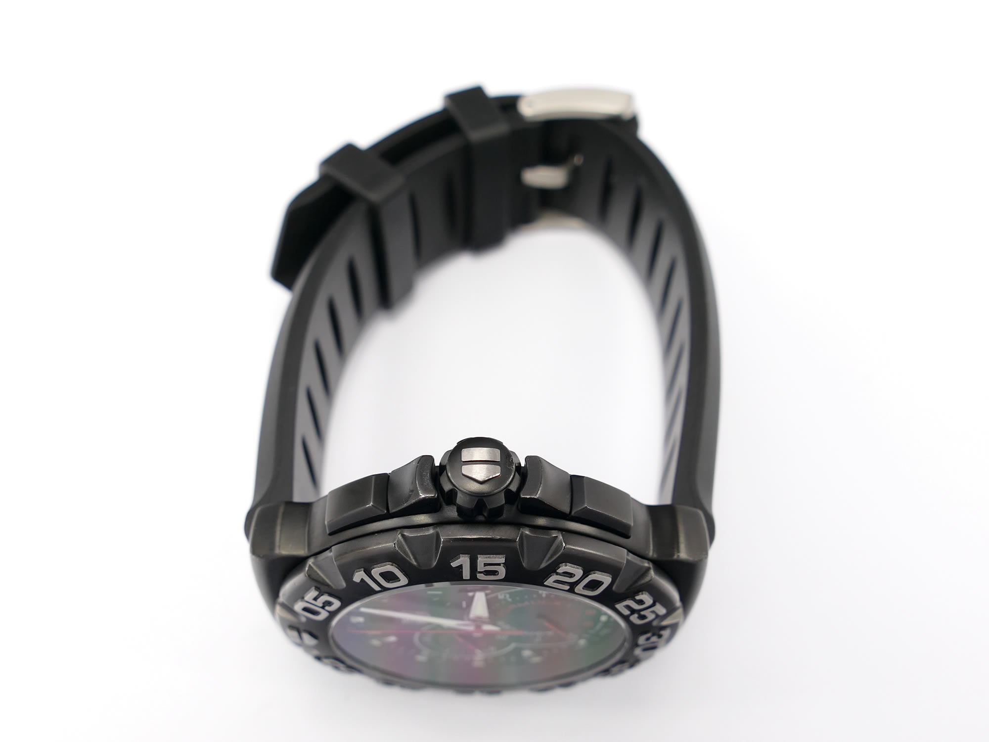 TAG Heuer Formula 1 CAH1012 black PVD coated stainless steel screw down crown