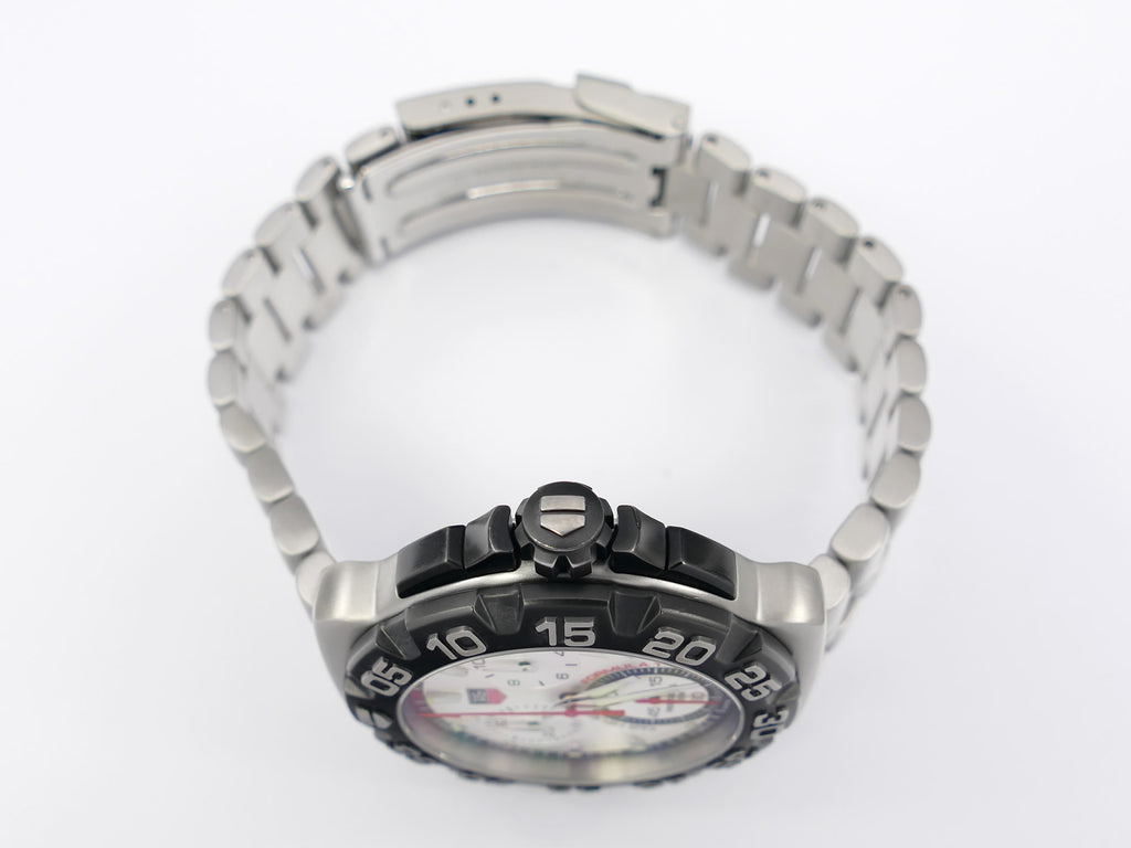 TAG Heuer Formula 1 CAH1111 black PVD screw down crown