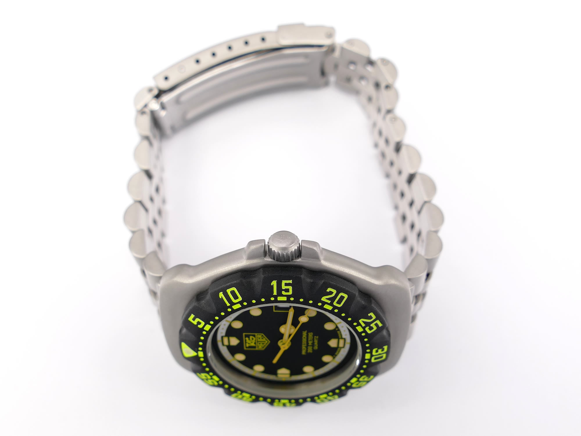 TAG Heuer Formula 1 Mid size 376.513 Black & Yellow 35mm New Bezel