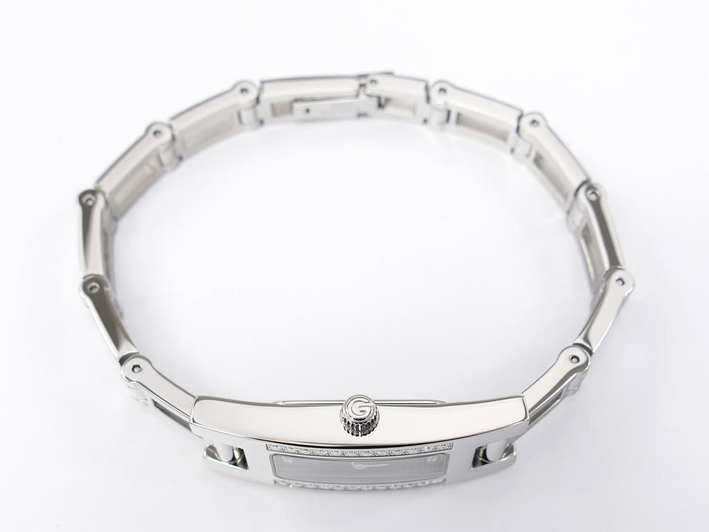 Gucci 3900L Stainless Steel crown