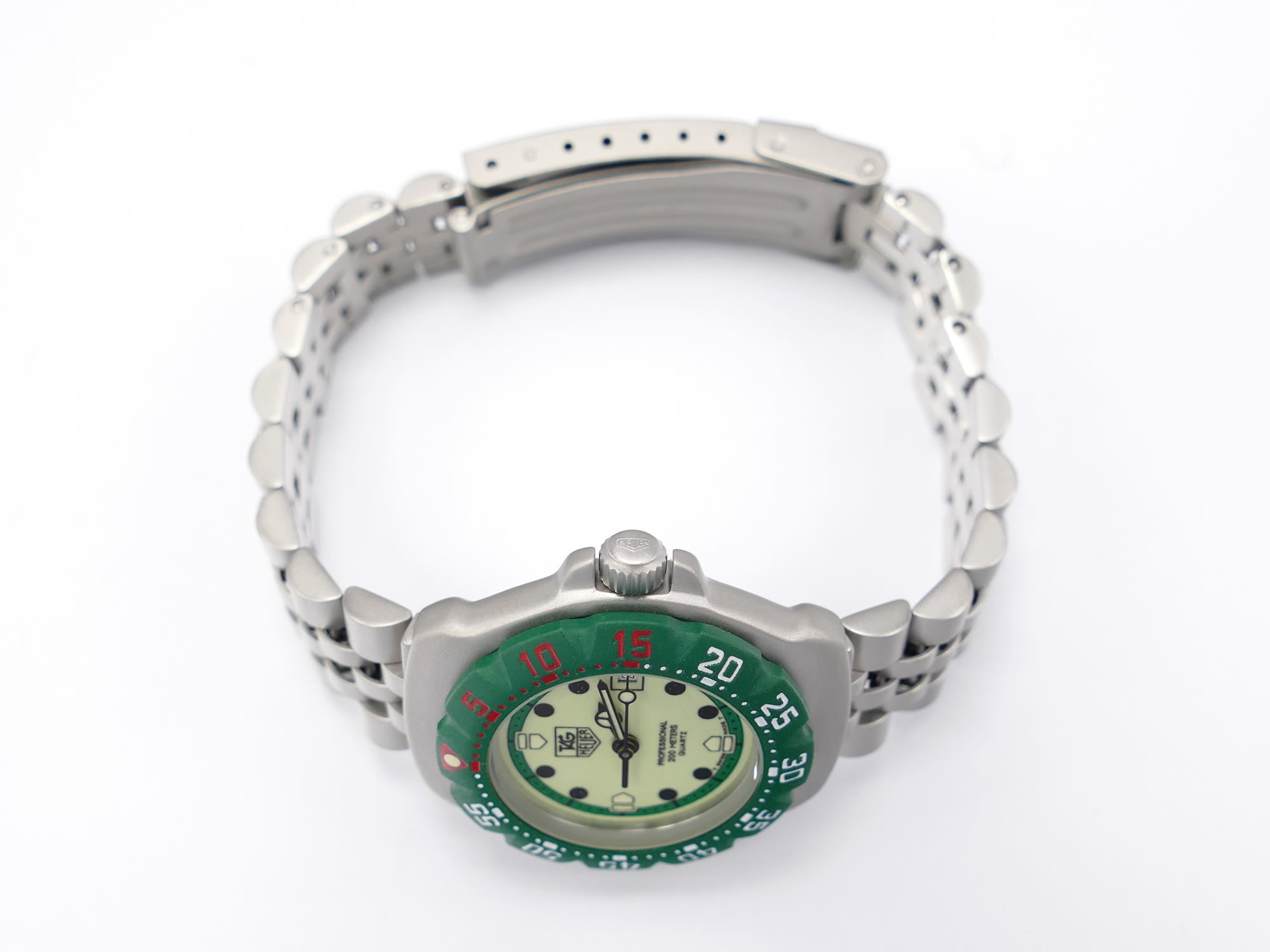 TAG Heuer Formula 1 Ladies WA1412 stainless steel crown